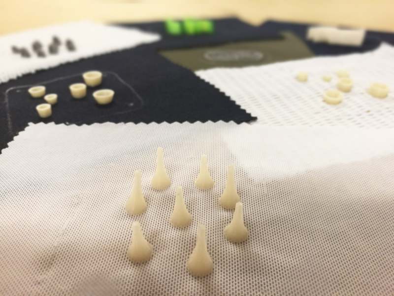 13_3D_Printing_on_textile_samples